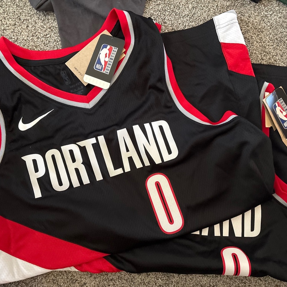 Nike Black and Red Portland Jersey Original Lillard swingman dri-fit have L, XL